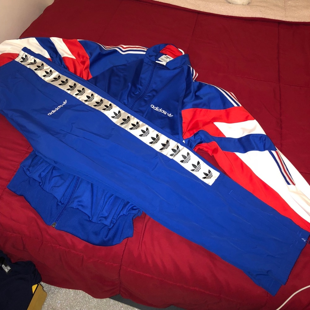 Men’s adidas track suit